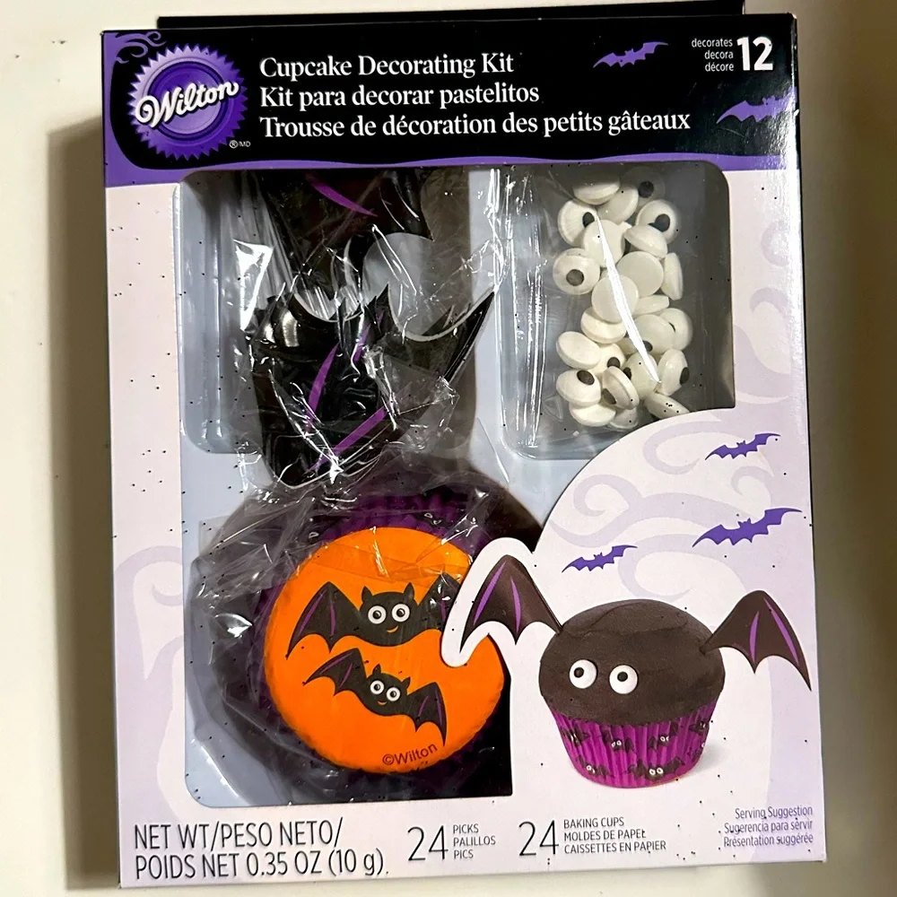 Wilton halloween bat